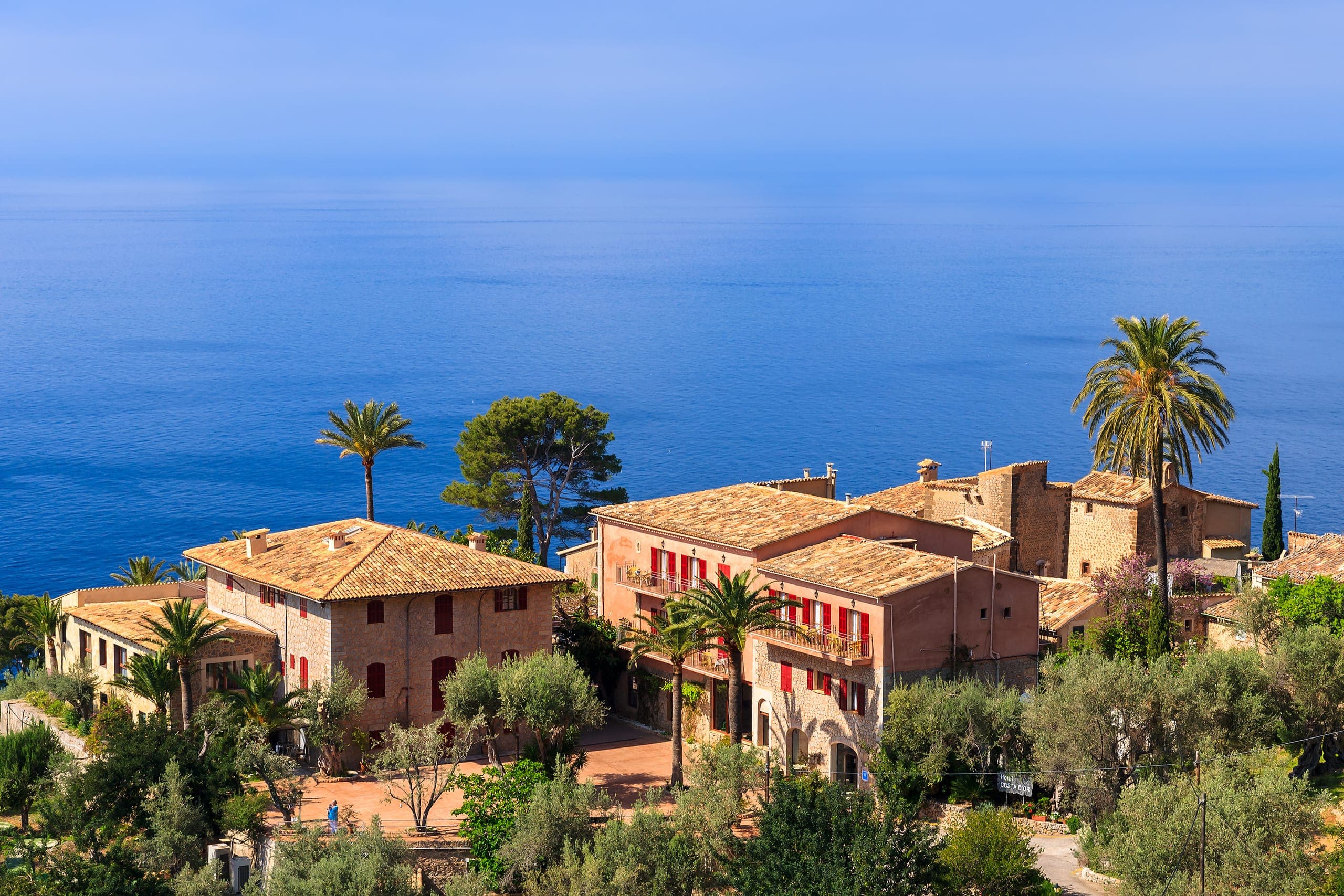 Coastal homes overlooking the sea in Mallorca